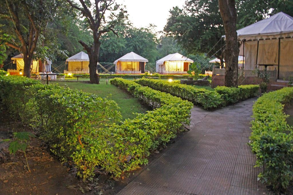 The Aravali Tent Resort Udaipur Dış mekan fotoğraf